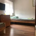 Piatka Noclegi- *