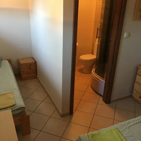 Piątka Noclegi- Motel