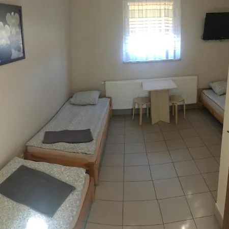 Piątka Noclegi- Motel