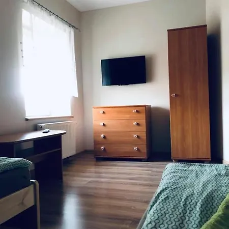 Piątka Noclegi- Motel *
