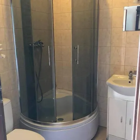 Piątka Noclegi- Motel