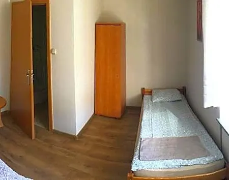 Piątka Noclegi- Motel
