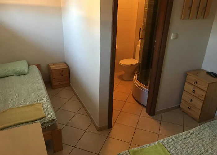 Piątka Noclegi- Motel