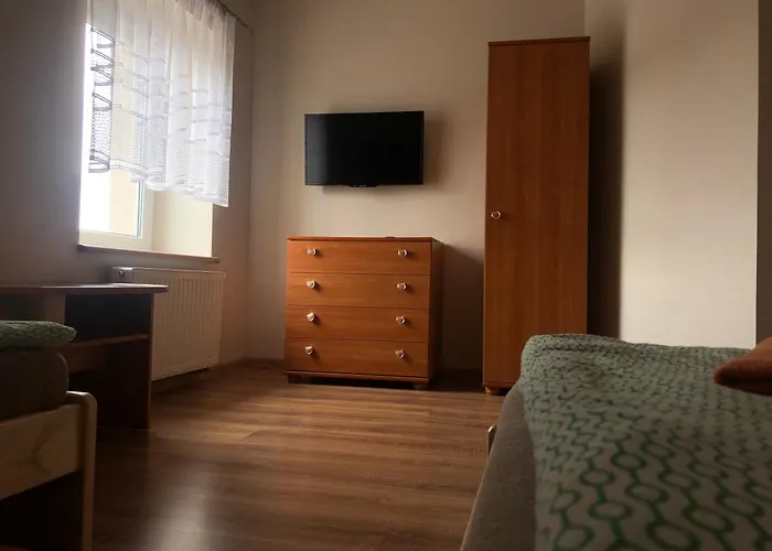 Piątka Noclegi- Motel *